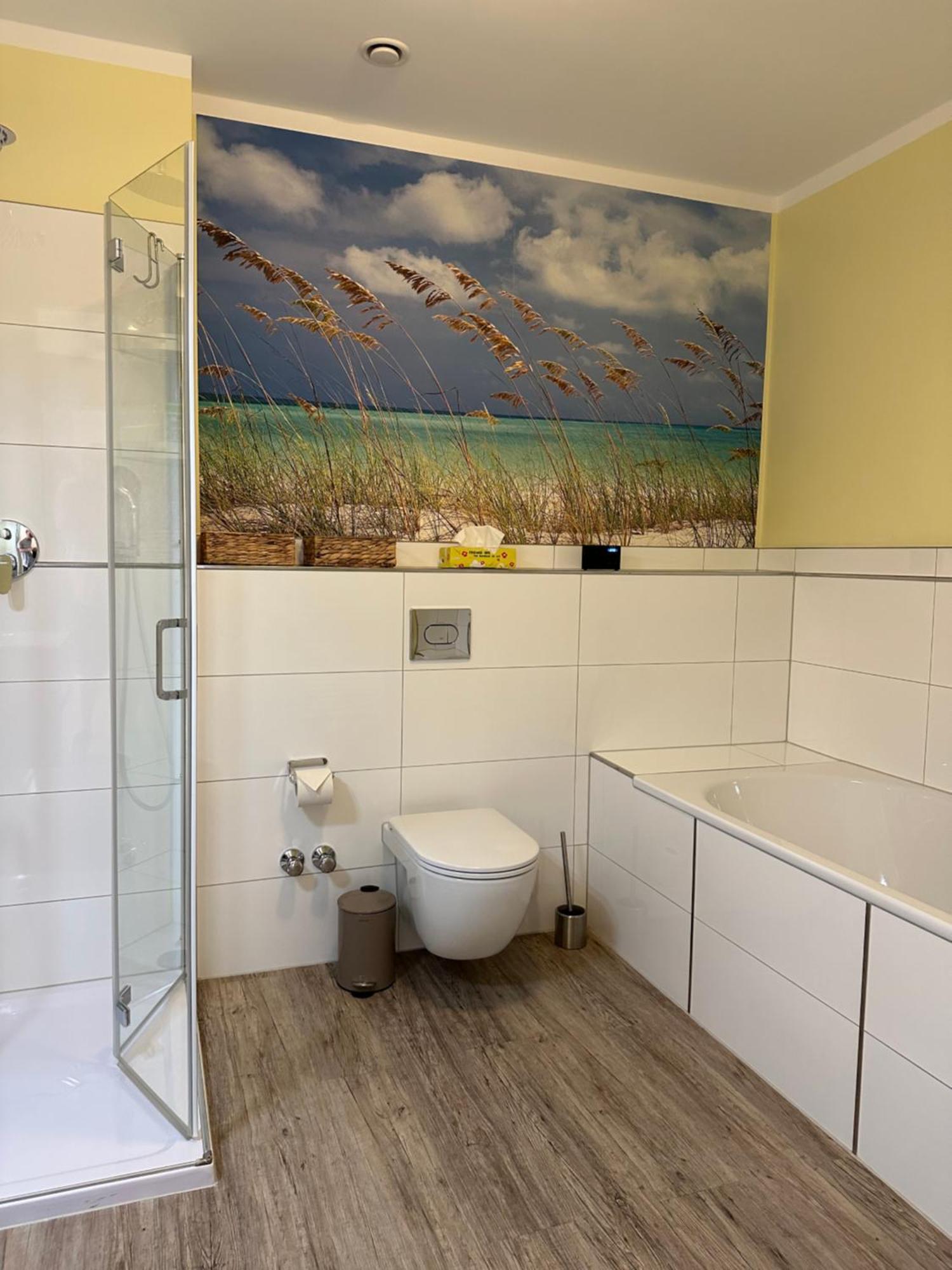 Am Kleinen Muehlenteich - Zentrale Ruhige Lage Mit Parkplatz Und Fahrraedern Apartment Flensburg Exterior foto